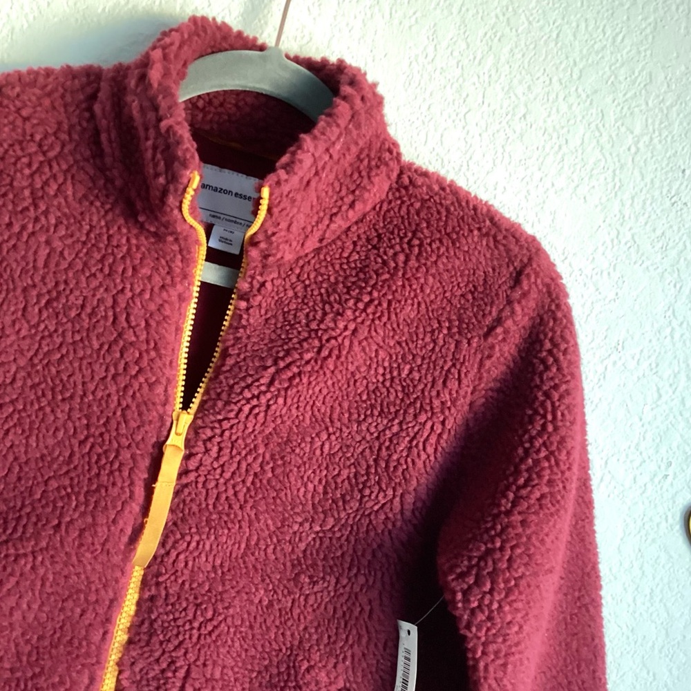 \Amazon Essentials\ Kid’s NWT Sherpa Jacket - Picture 3 of 16